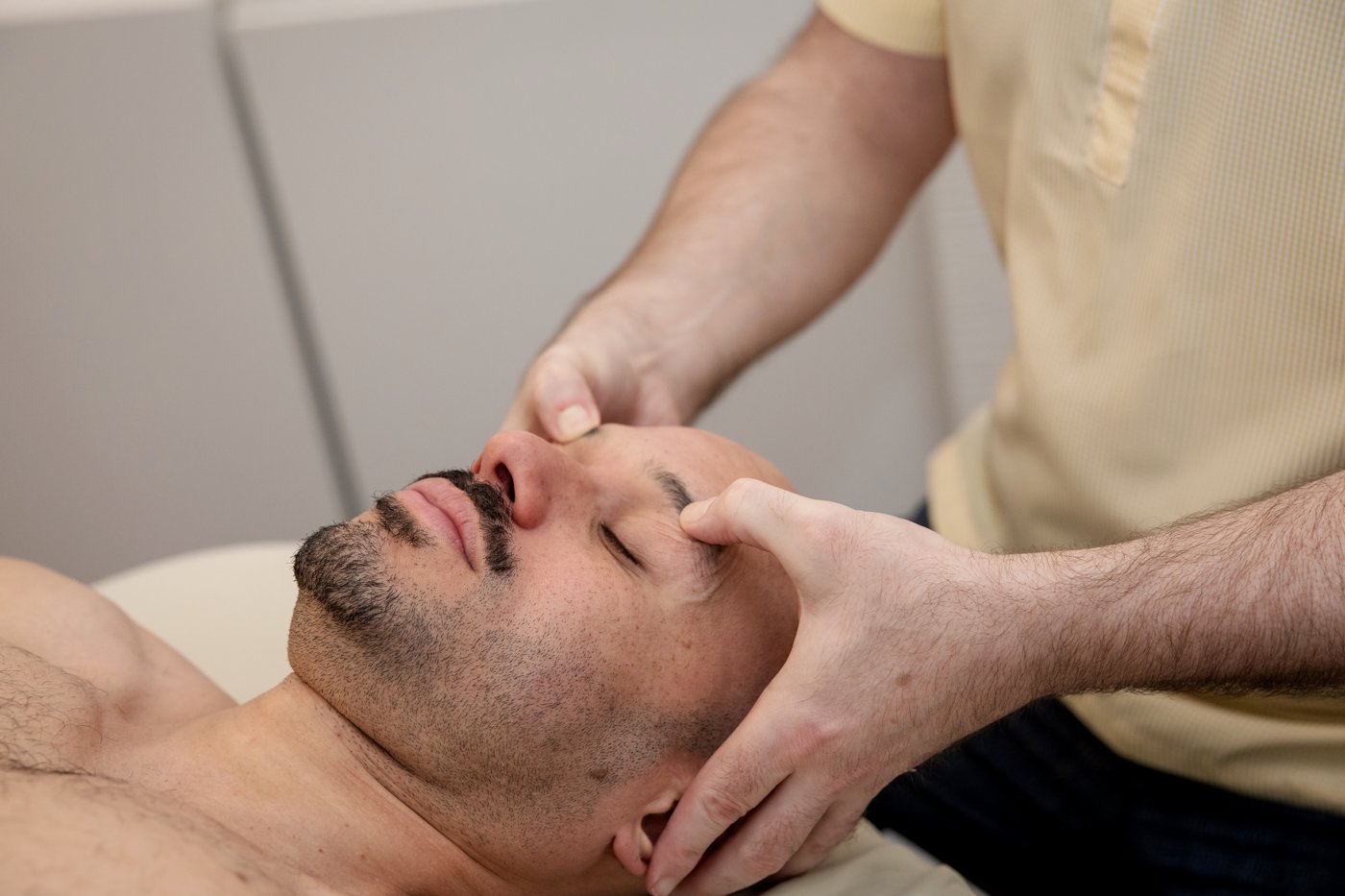 Therapeutic head and temple work to ease migraine tension